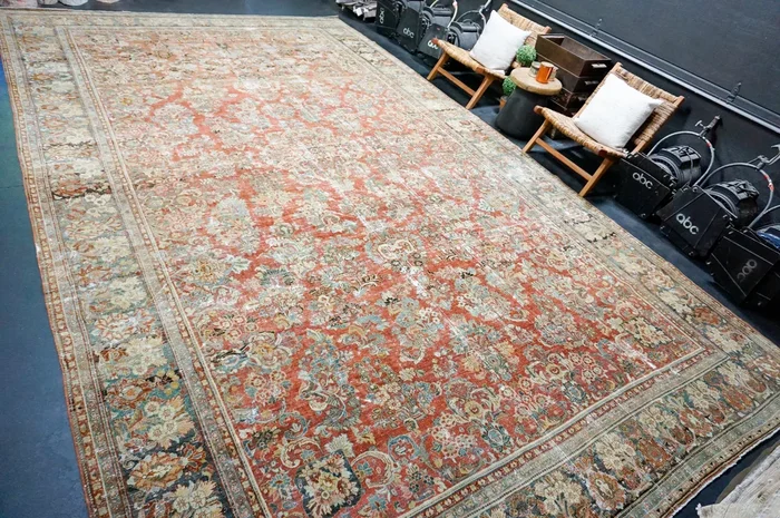 10’7 x 18’ Classic Antique Rug Muted Warm Red, Denim Blue and Black ‘5114