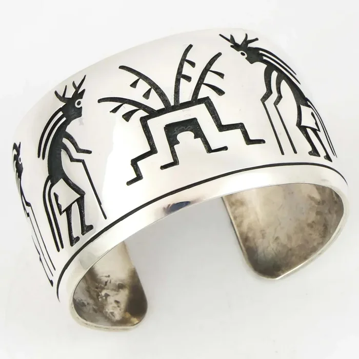 1978 Deer and Antelope Cuff