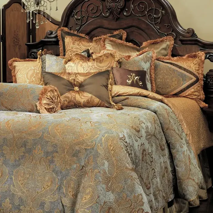 AICO by Michael Amini – Elizabeth 13pc King Comforter Set in Aqua – BCS-KS13-ELZBTH-AQA