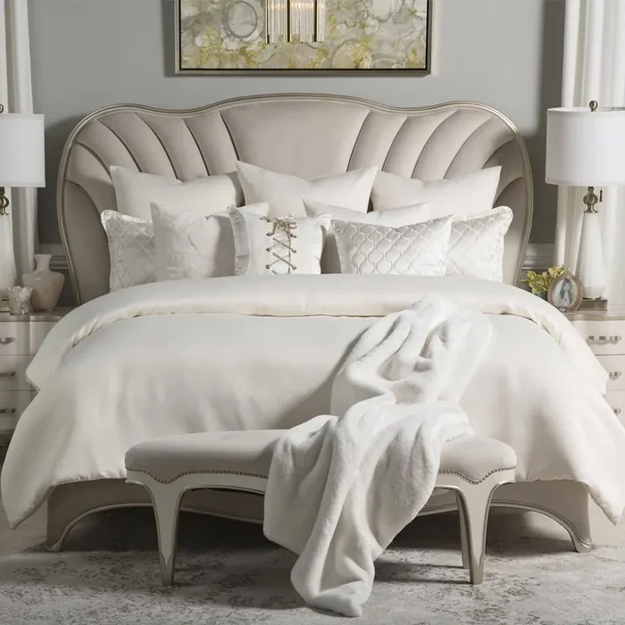 AICO by Michael Amini – Hailey 10pc King Comforter Set in Ivory – BCS-KS10-HALEY-IVY