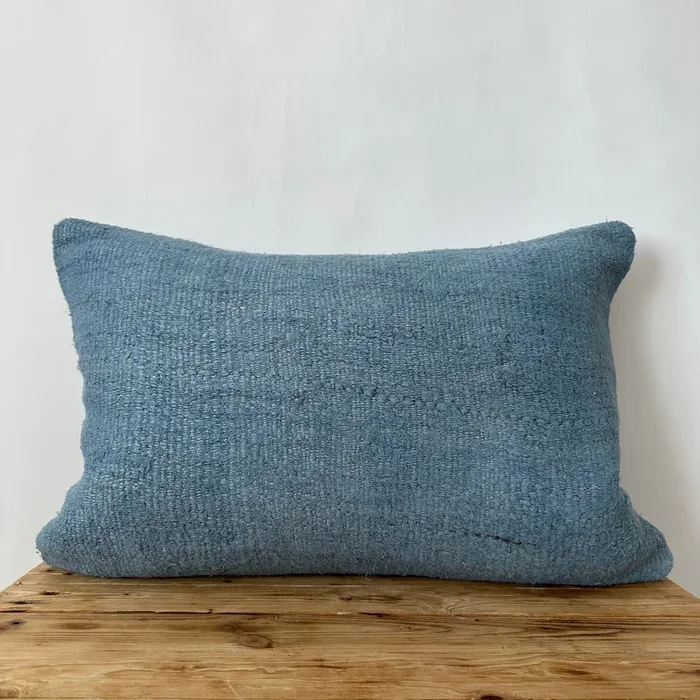 Carna – Blue Hemp Pillow Cover