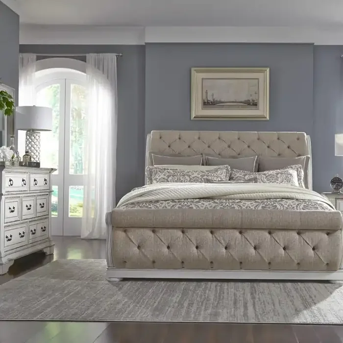Liberty Furniture – Abbey Park 3 Piece Queen Uph Sleigh Bed, Dresser & Mirror Set – 520-BR-QUSLDM